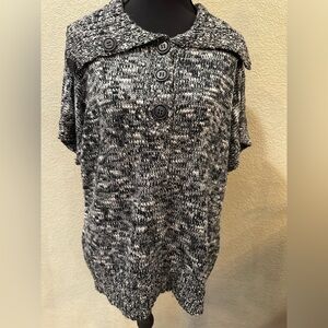 Relativity Black and White Textured Knit